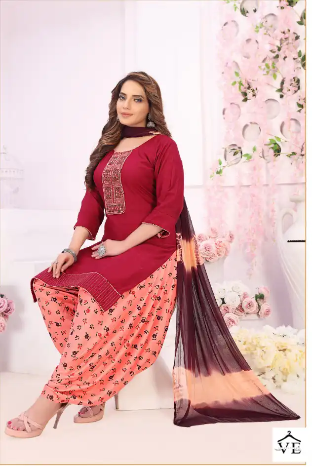 Paavi Opera 13 Heavy Rayon Wholesale Readymade Salwar Suit Catalog - Image 4