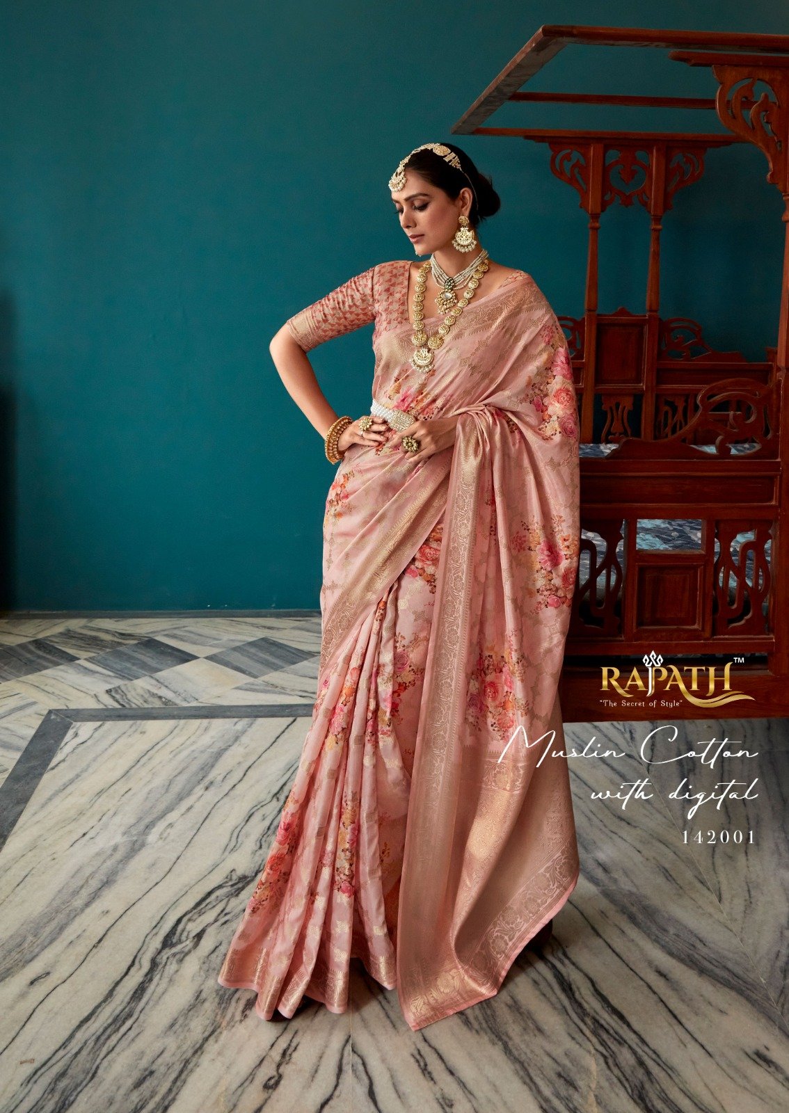 Buy online Peach Self Design Woven Saree With Blouse from ethnic wear for  Women by Sangam Prints for ₹2099 at 72% off | 2024 Limeroad.com
