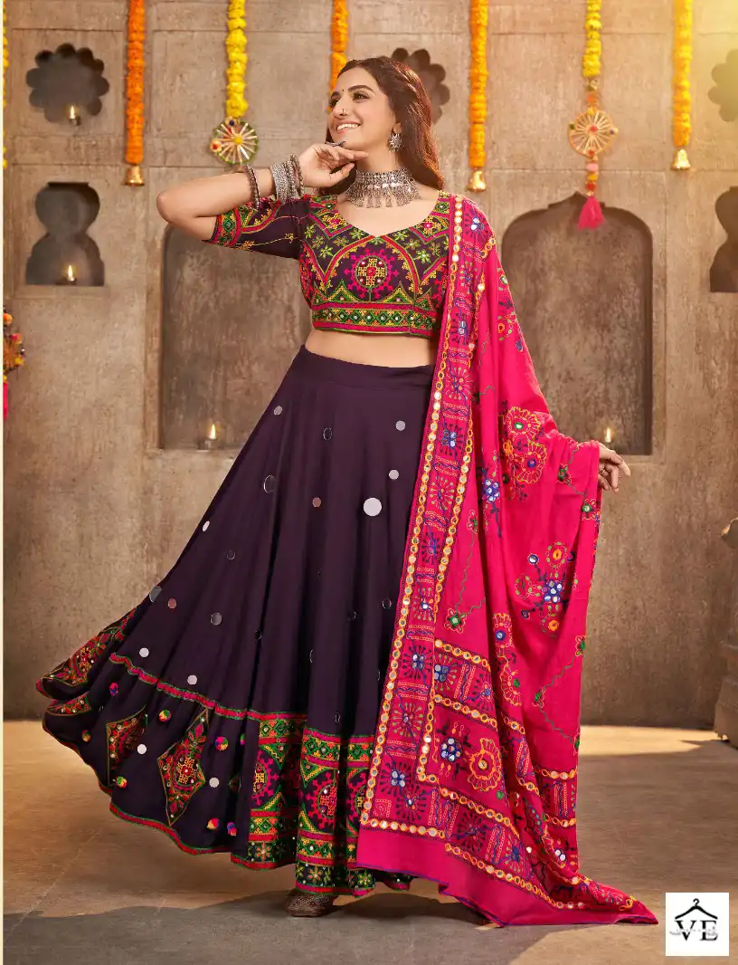 Khushboo Raas Vol 7 Viscose Rayon Wholesale Navratri Lehenga Choli Catalog - Image 3