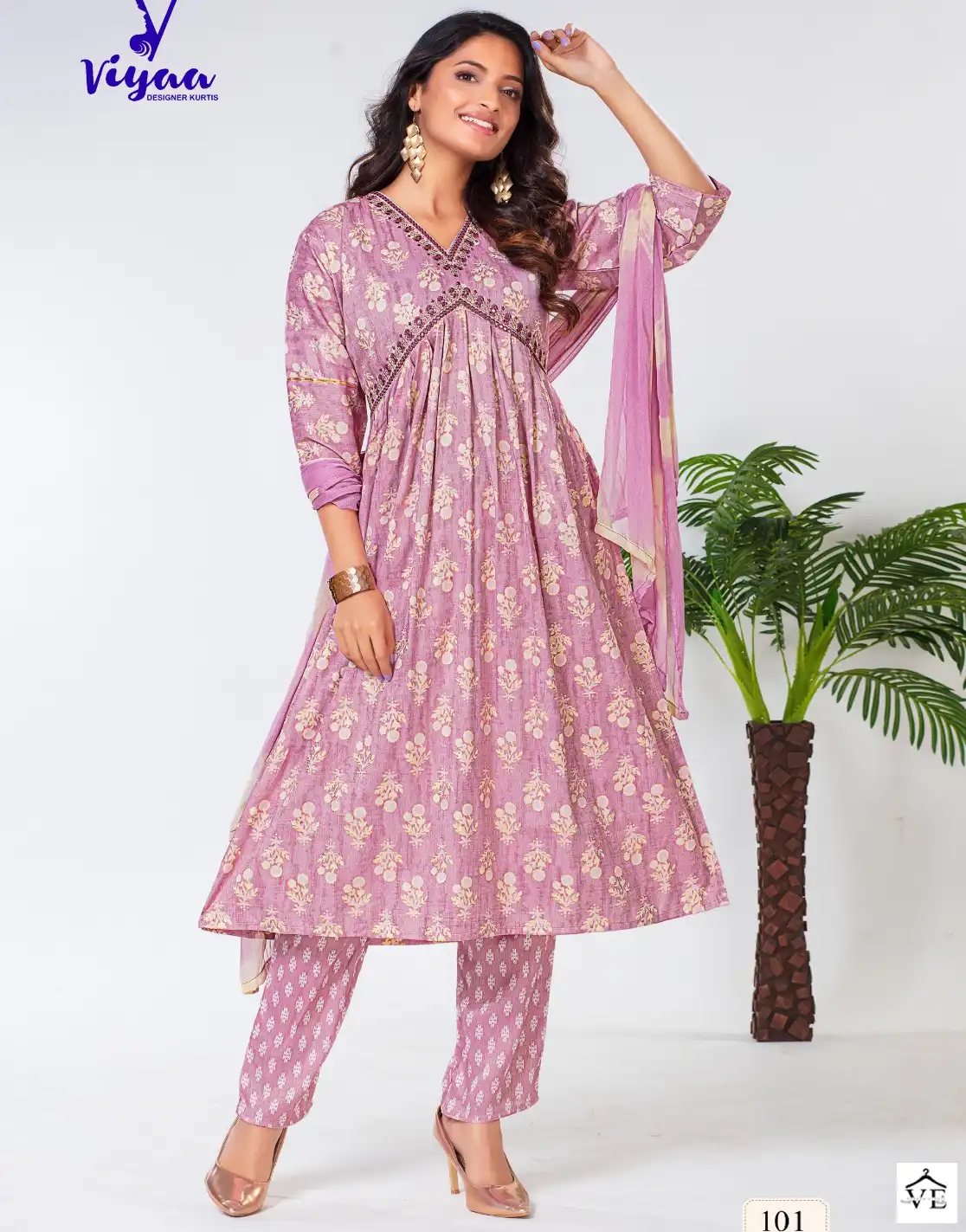 Viyaa Rangmanch Pure Original Capsule Wholesale Readymade Salwar