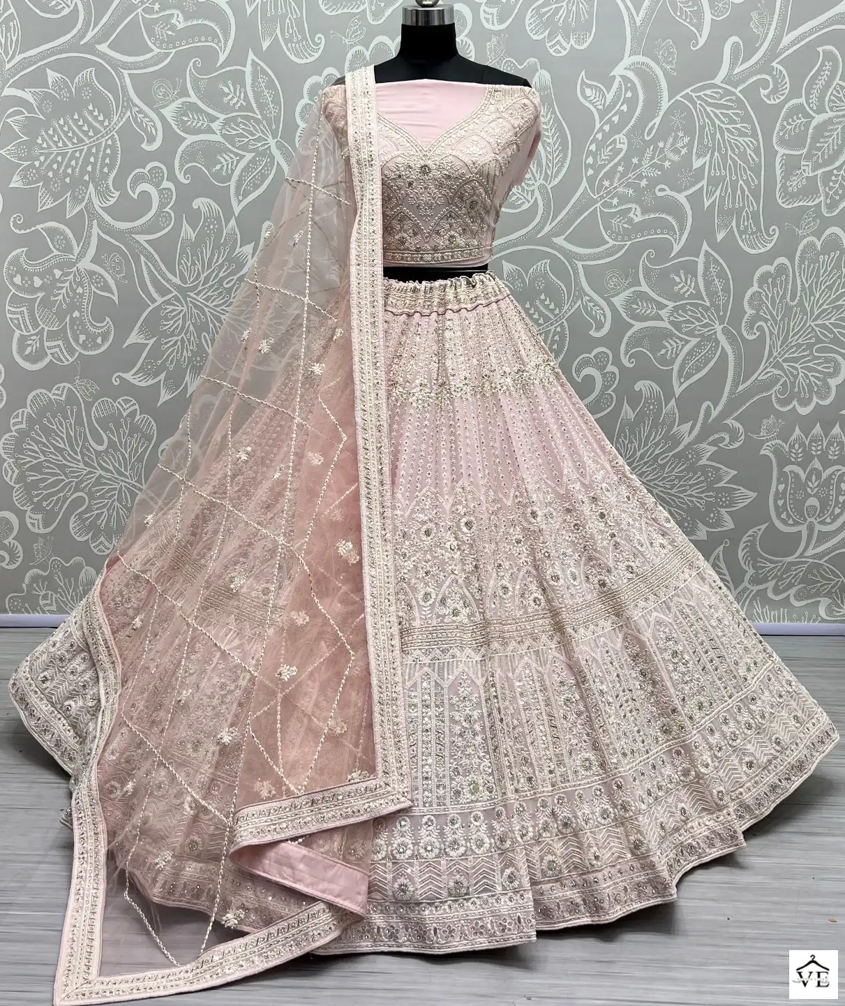 Meena Bazaar, Aliganj - Lehenga - Aliganj - Weddingwire.in