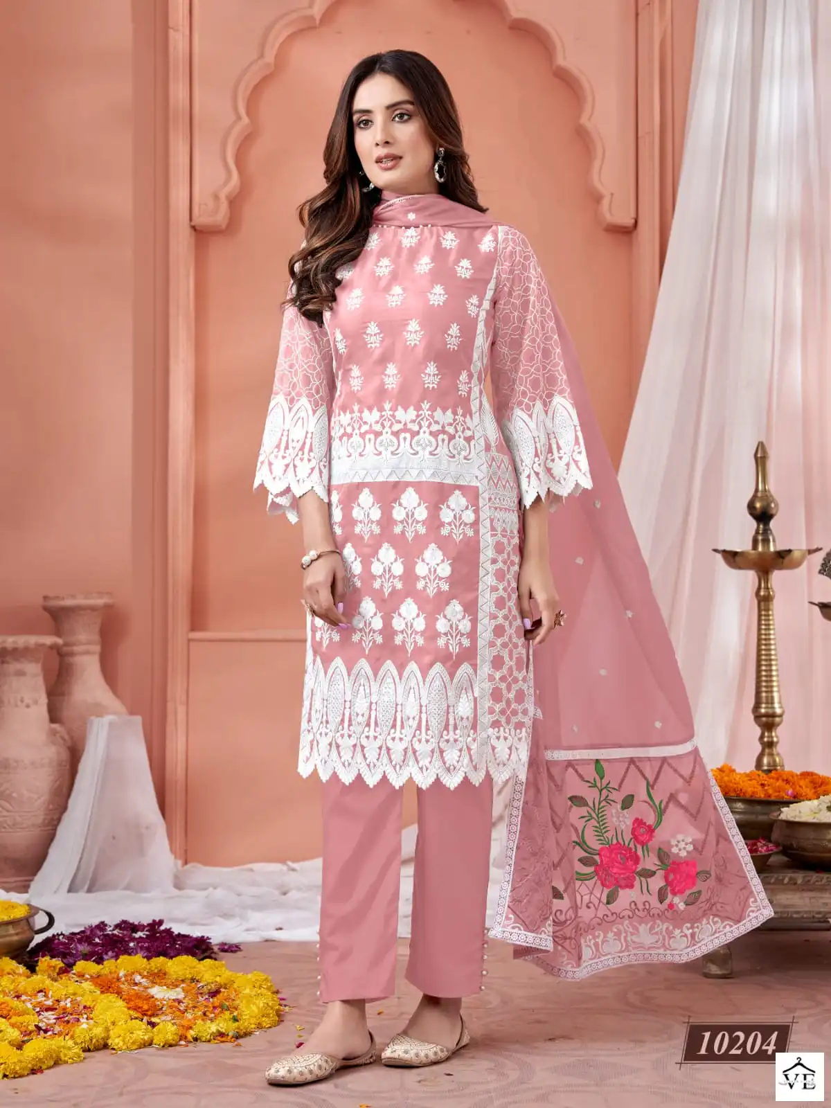 Punjabi Suits Boutiques In Gurdaspur | Maharani Designer Boutique