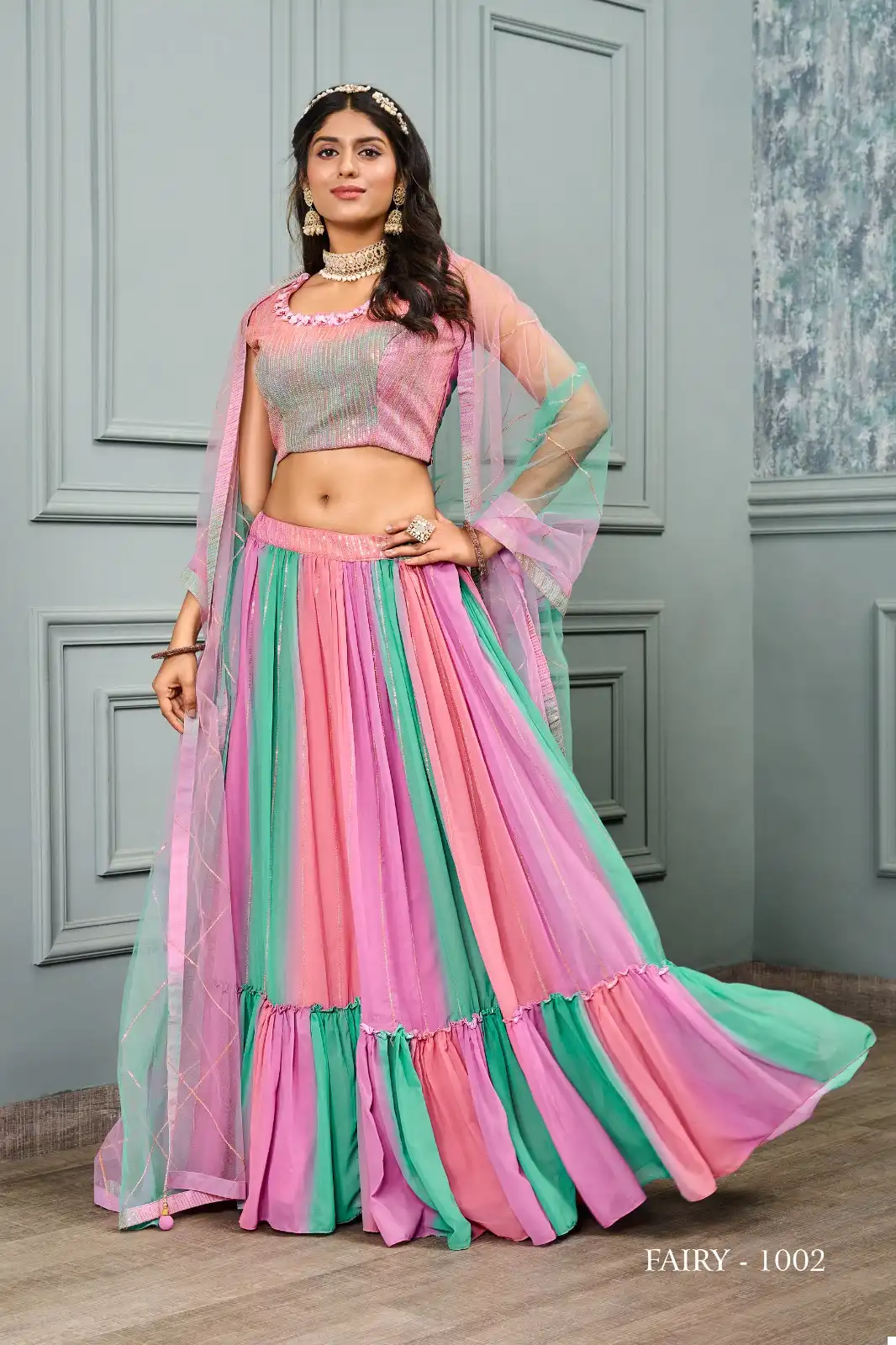 Search results for: '1000+lehenga'