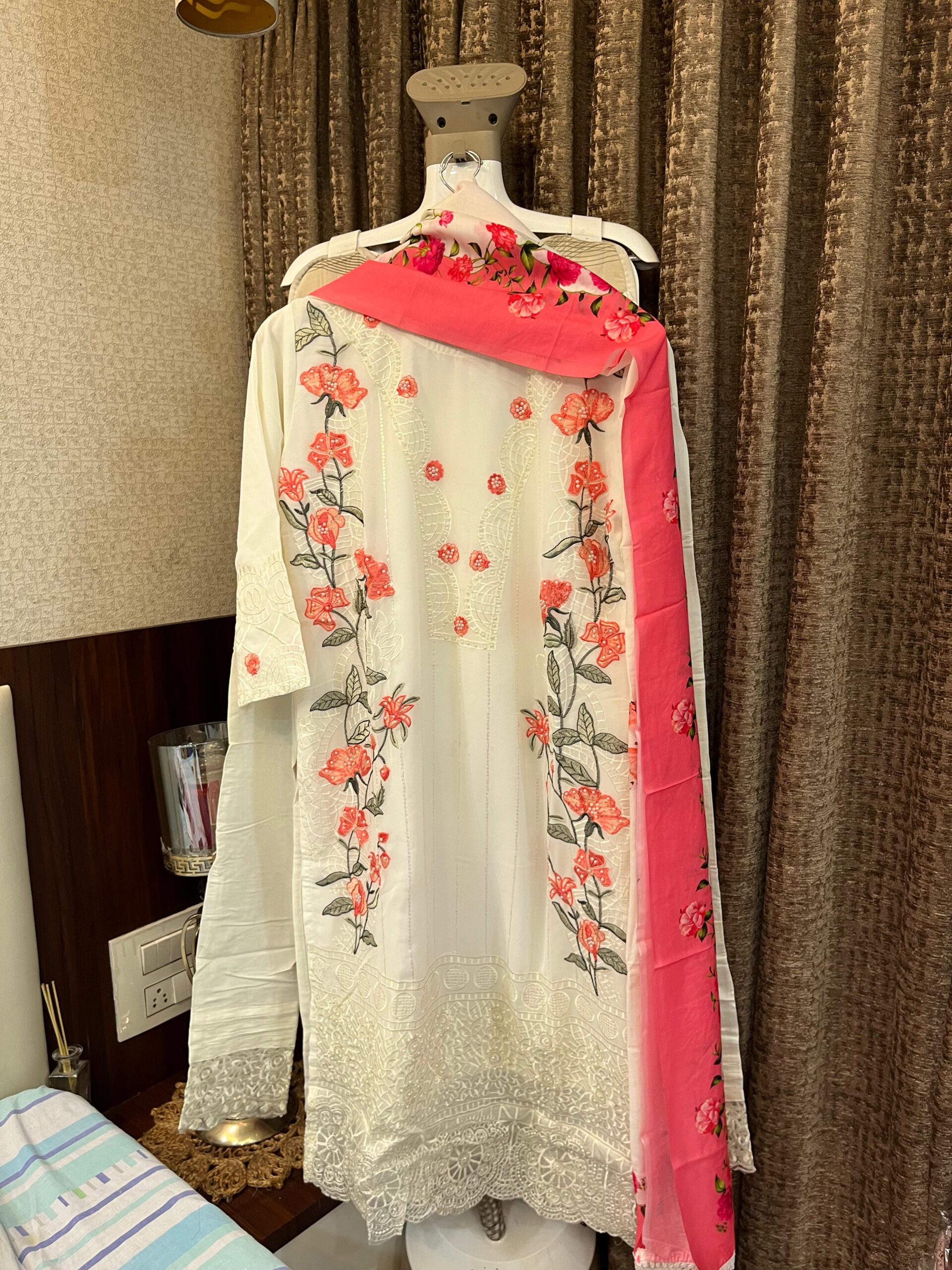 Maria.B D.No 1012 Georgette Pakistani Salwar Kameez Catalog