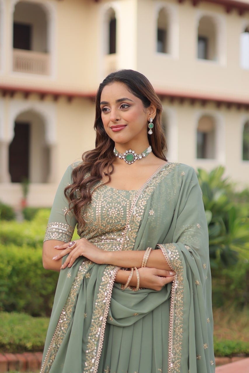 Lw 7148 Designer Faux Georgette Embroidered Lehenga Choli - Image 3