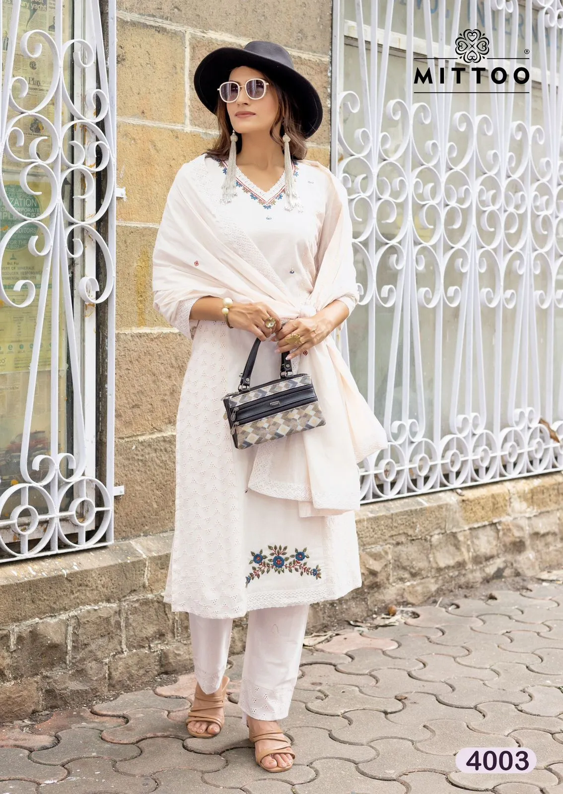 Mittoo Dastoor Shifli Cotton Thread Work Kurti Pant And Dupatta Set - Image 4